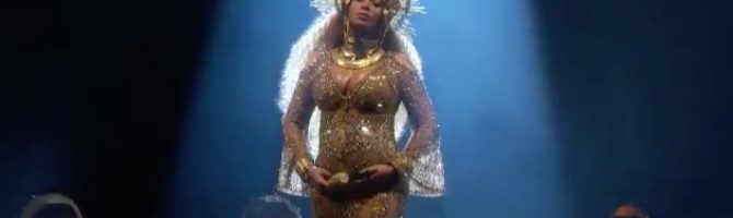 双子を妊娠中のBeyonceのグラミーパフォーマンスが神がかっている。パフォーマンス動画はこちら